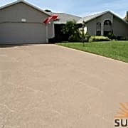 decorative-concrete-driveway-louisvilleky