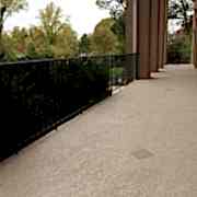 acrylic-coating-concrete-patio