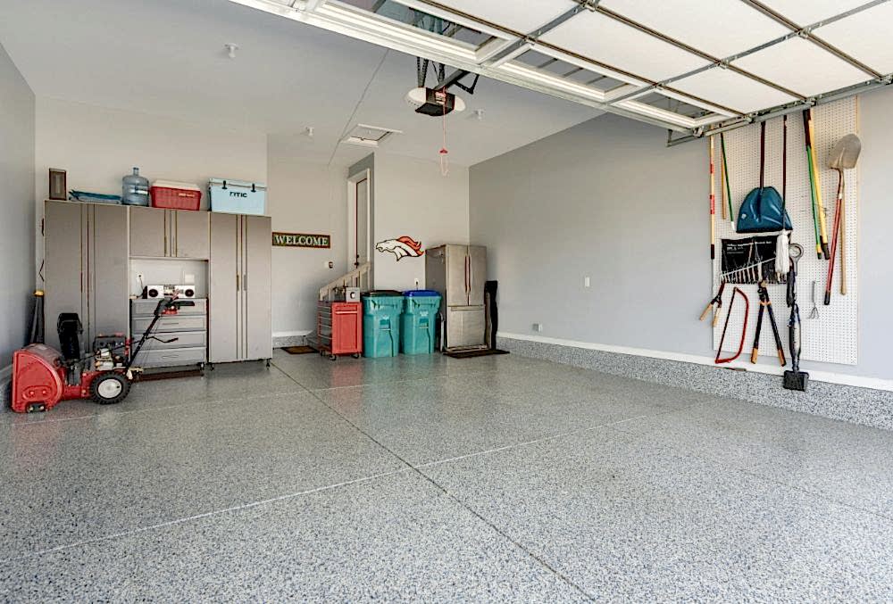 polyurea-polyaspartic-garage.jpg