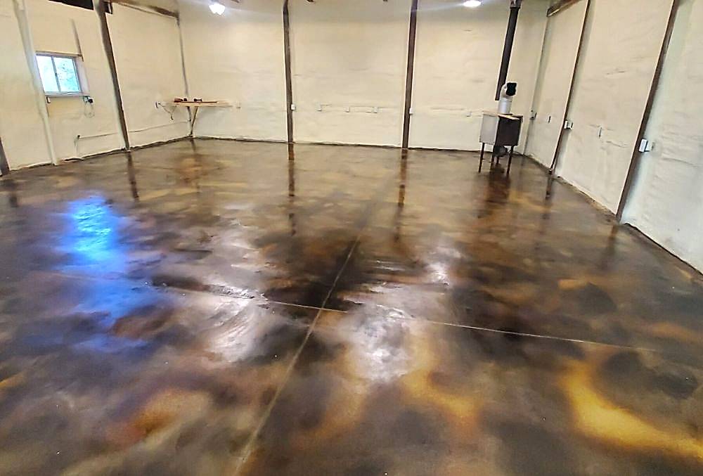 garage stained concrete flooring