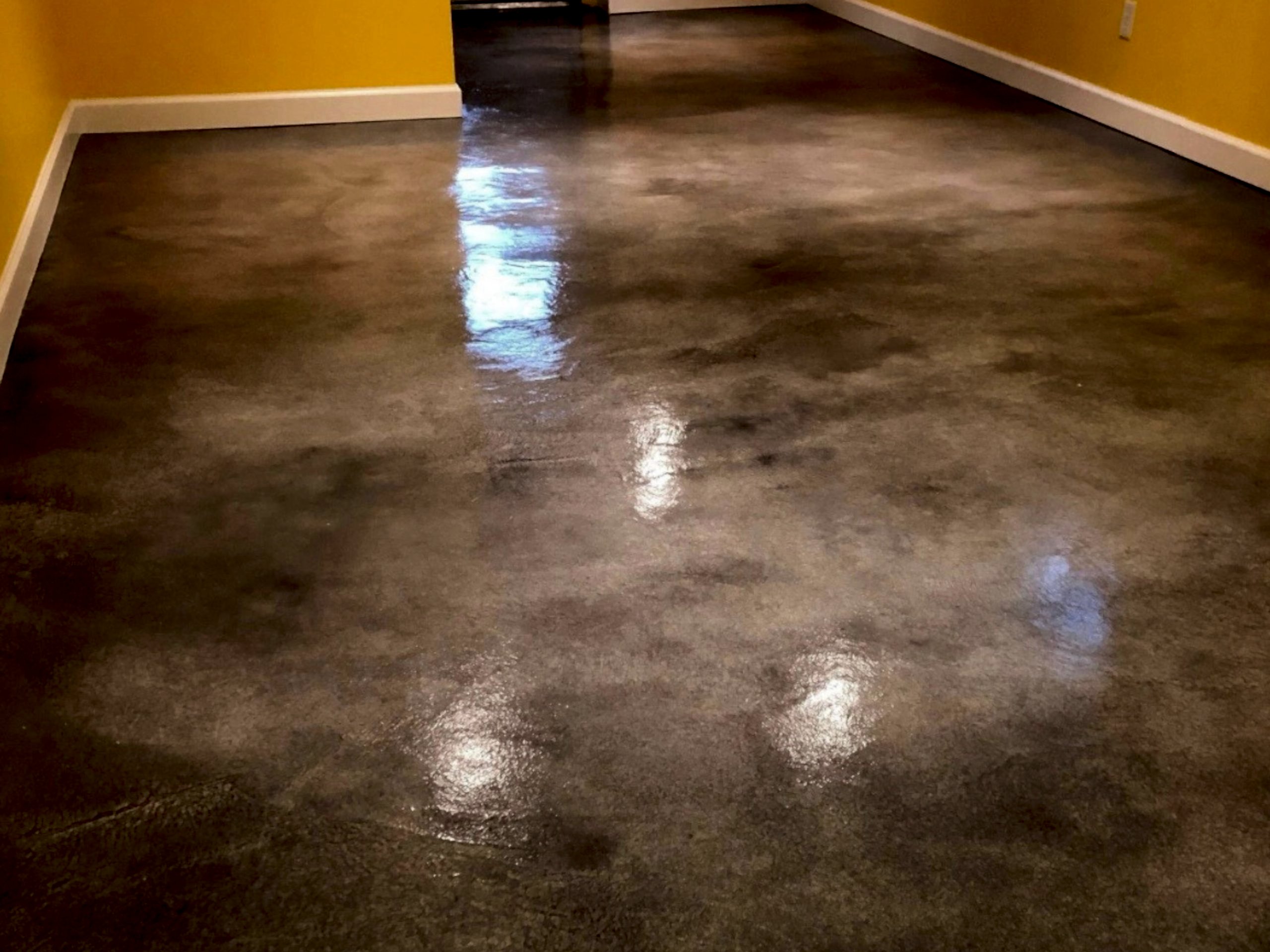 Concrete staining