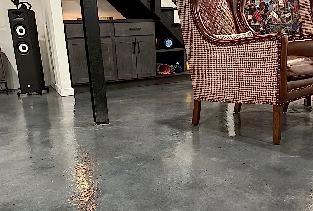 outdoor patio concrete staining