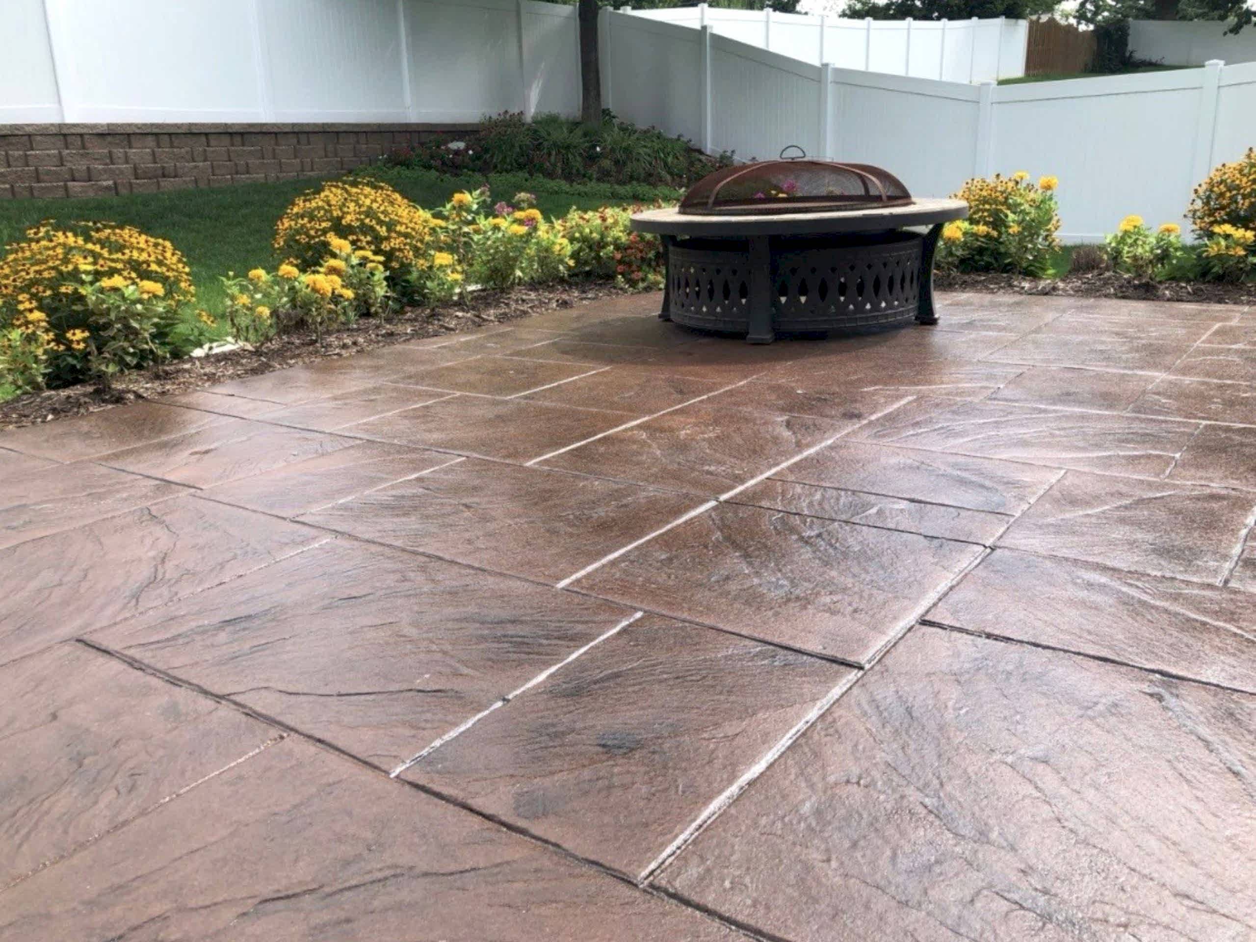 Stamped concrete overlays