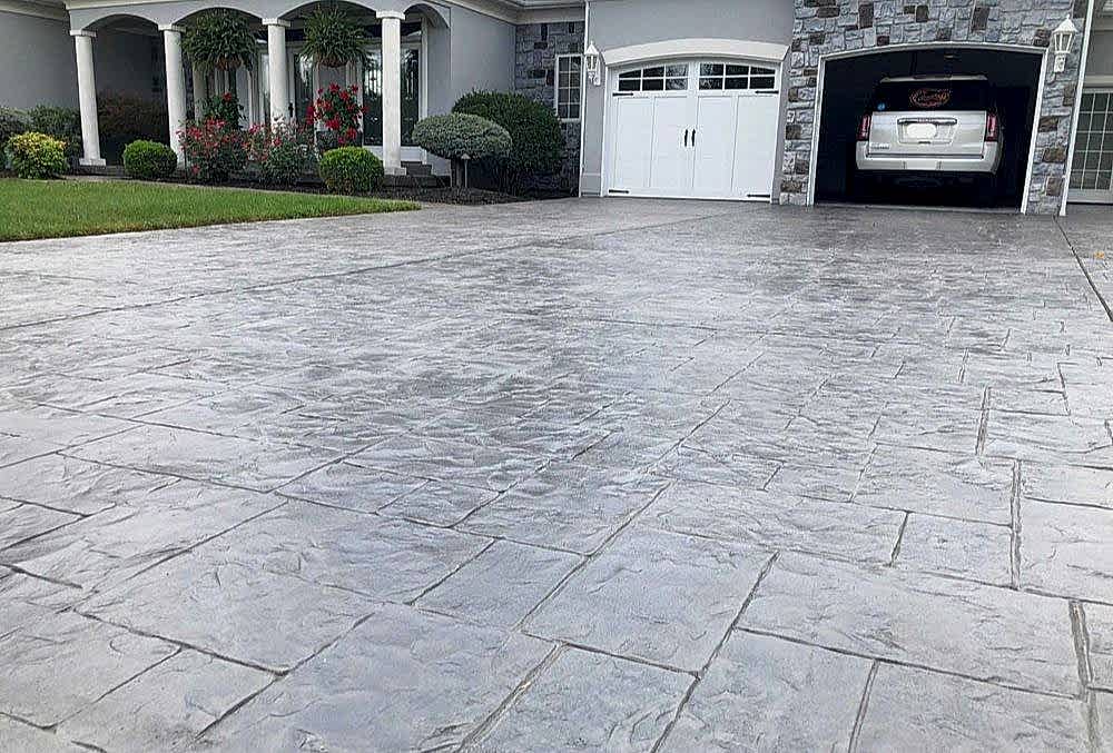 stamped driveway sundek
